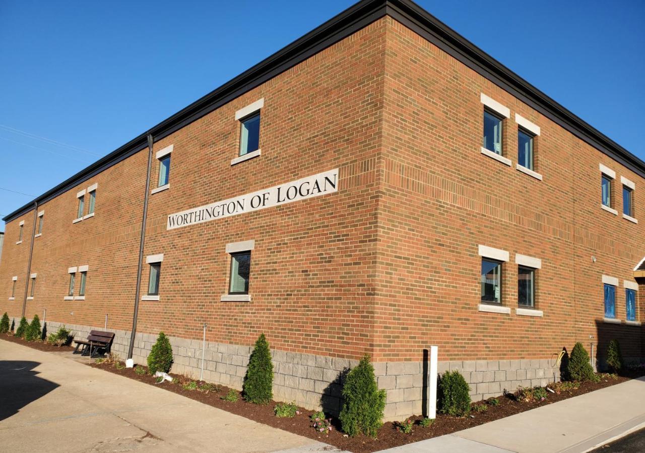 Worthington Of Logan Hotel Buitenkant foto